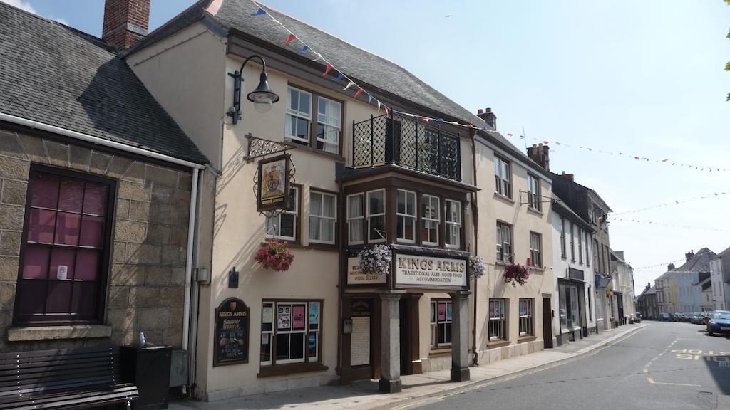 Kings Arms Hotel Penryn Exteriör bild